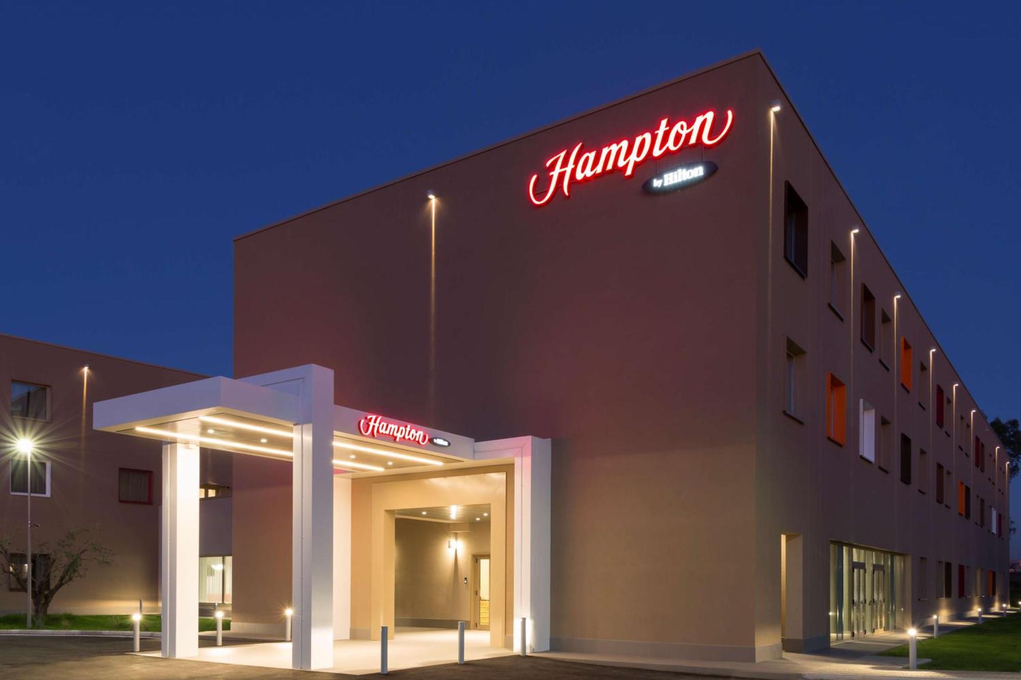 Hampton By Hilton East 3* Roma